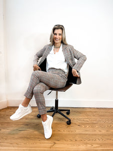 beige black and red women's business boyfriend suit set